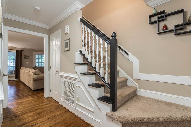 1025 Sawmill Rd, Raleigh, NC 27615