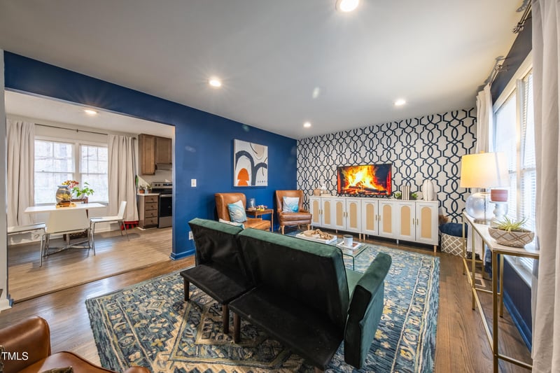 1025 Seabrook Rd, Raleigh, NC 27610