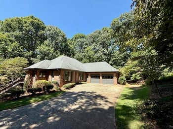 1025 Shadywood Ln, Raleigh, NC 27603