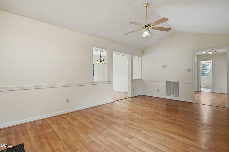 1025 Stonewater Dr, Raleigh, NC 27603