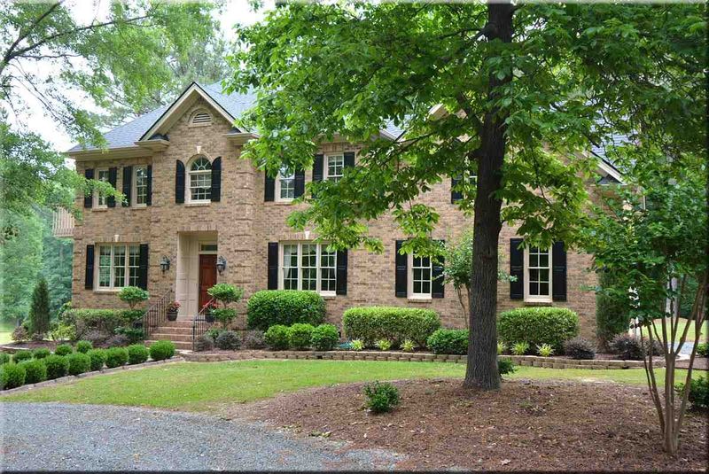1025 White Oak Creek Dr, Apex, NC 27523