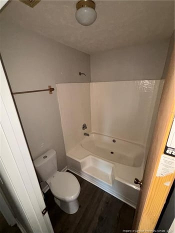 1025 Wood Creek Dr #9, Fayetteville, NC 28314