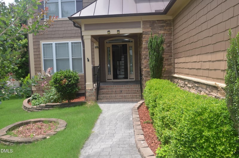1026 Winterborne Dr, Cary, NC 27519