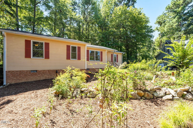 1027 Alexander Stewart Dr, Hillsborough, NC 27278
