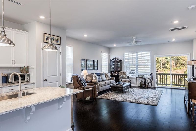 1027 Commack Dr, Durham, NC 27703