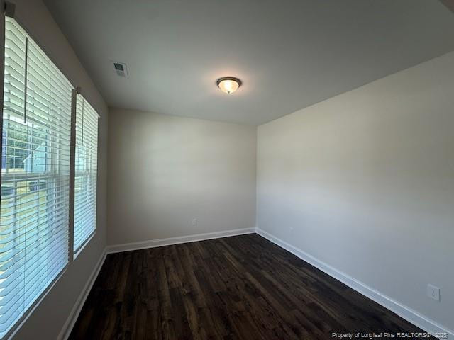 1027 Commodore Ct, Fayetteville, NC 28312