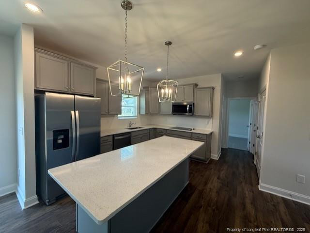 1027 Commodore Ct, Fayetteville, NC 28312