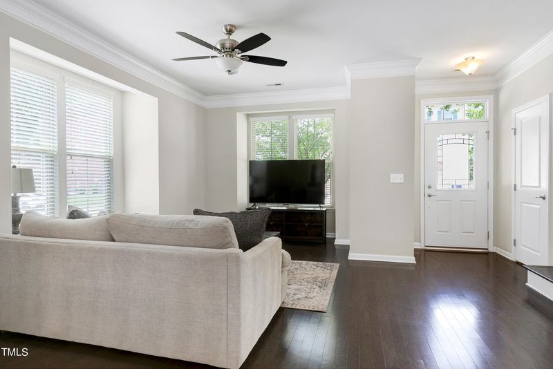 1027 Drayman Pl, Apex, NC 27502