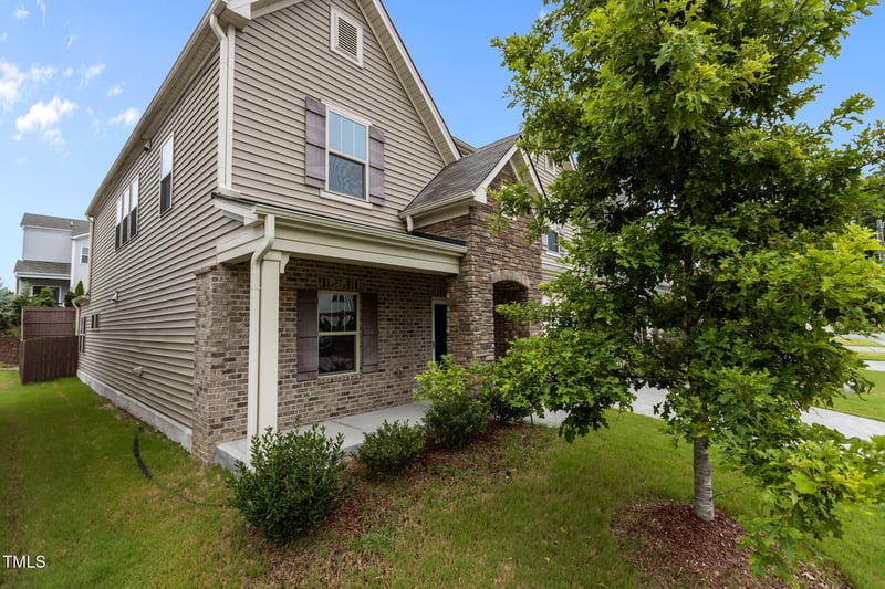 1027 Janiskee Rd, Durham, NC 27703
