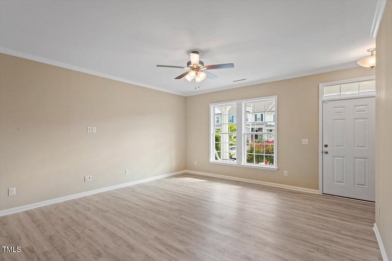 1027 Myers Point Dr, Morrisville, NC 27560