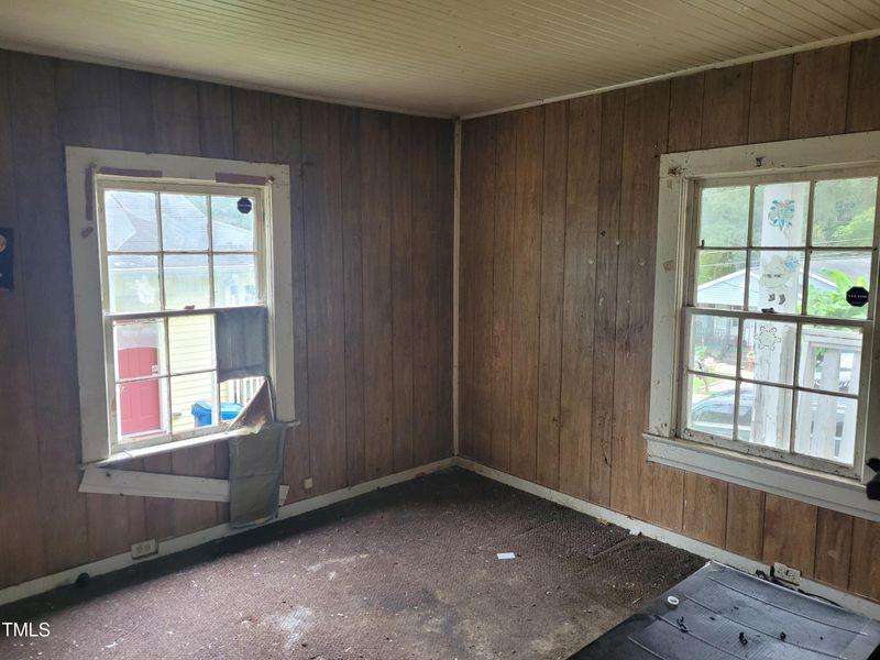 1027 Rosedale Ave, Durham, NC 27707