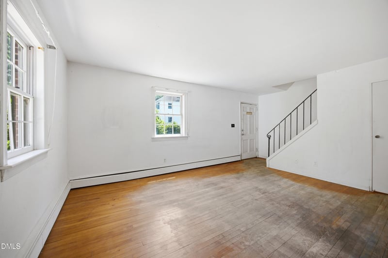 1027 Saint Marys St, Raleigh, NC 27605