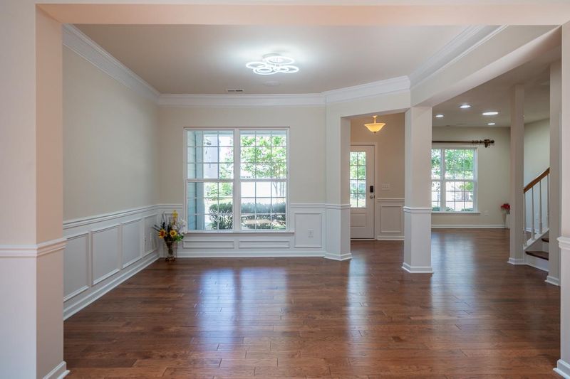 1028 Cozy Oak Ave, Cary, NC 27519