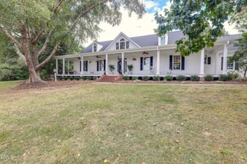 1028 Holt Rd, Apex, NC 27523