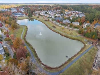 1028 Philpott Dr, Chapel Hill, NC 27517