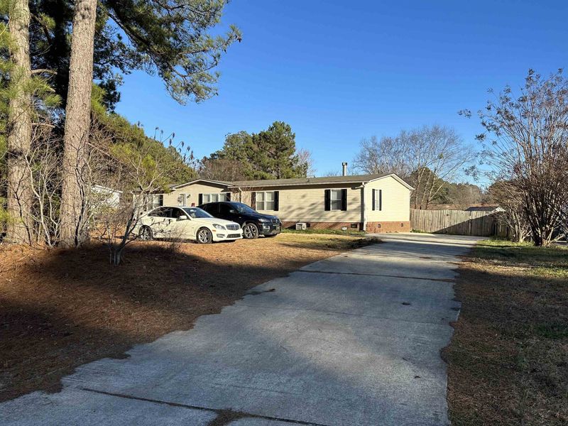 1028 Scouters Rd, Wendell, NC 27591