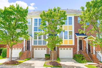 1028 Summerhouse Rd, Cary, NC 27519