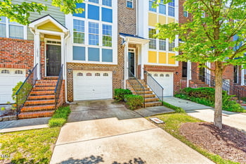1028 Summerhouse Rd, Cary, NC 27519