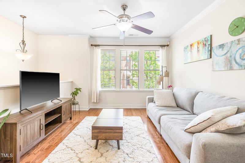 1028 Summerhouse Rd, Cary, NC 27519