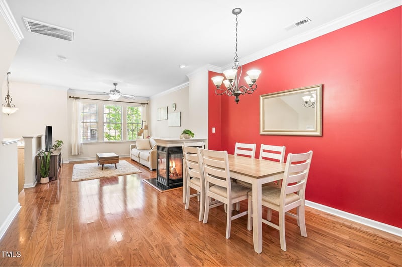 1028 Summerhouse Rd, Cary, NC 27519