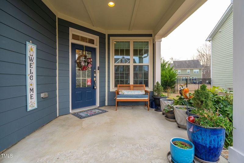 1028 Traditions Meadow Dr, Wake Forest, NC 27587