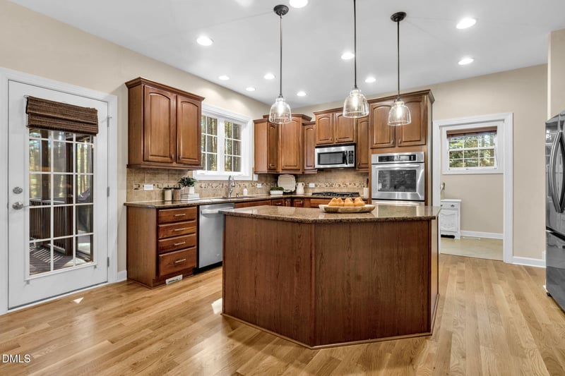 1028 White Fir Dr, Wake Forest, NC 27587