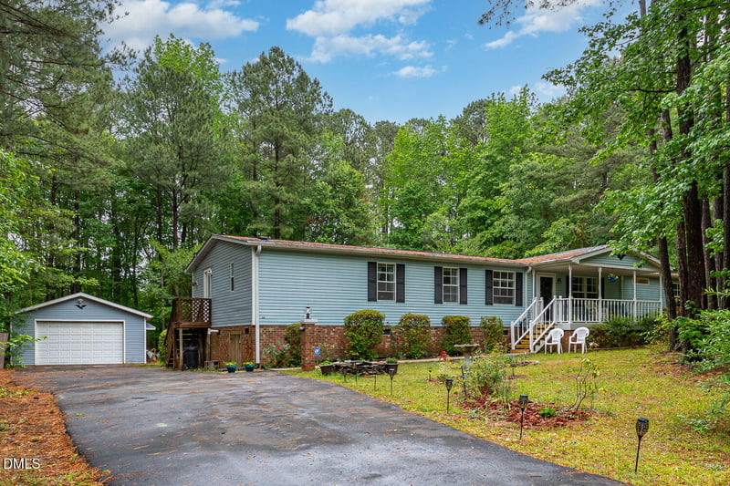 1028 Wintu Ct, Raleigh, NC 27603