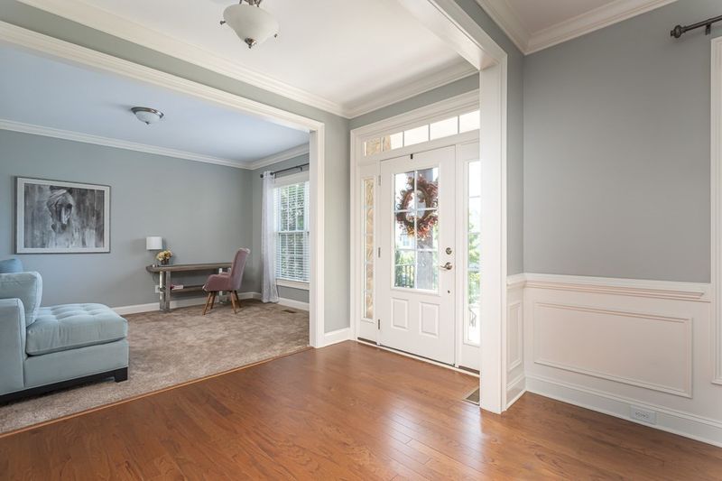 1029 Austin Pond Dr, Cary, NC 27519