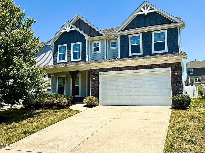 1029 Brockton Dr, Mebane, NC 27302