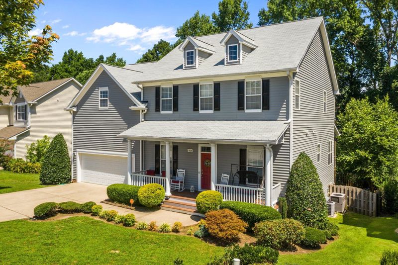 1029 Crystalwater Dr, Fuquay Varina, NC 27526
