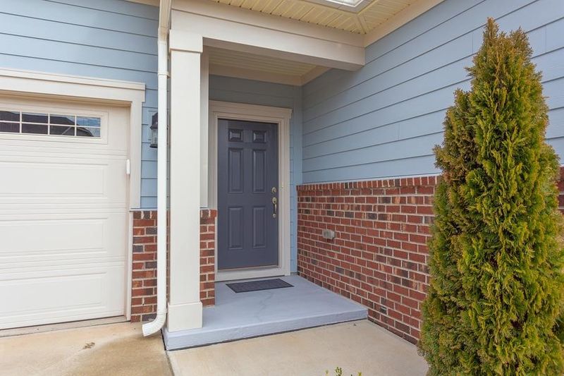 1029 Cuthbert Ln, Durham, NC 27703