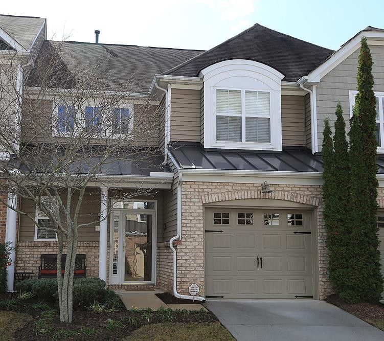 1029 Kingston Grove Dr, Cary, NC 27519