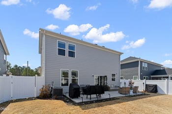 1029 Ringhill Bluff Dr, Durham, NC 27704