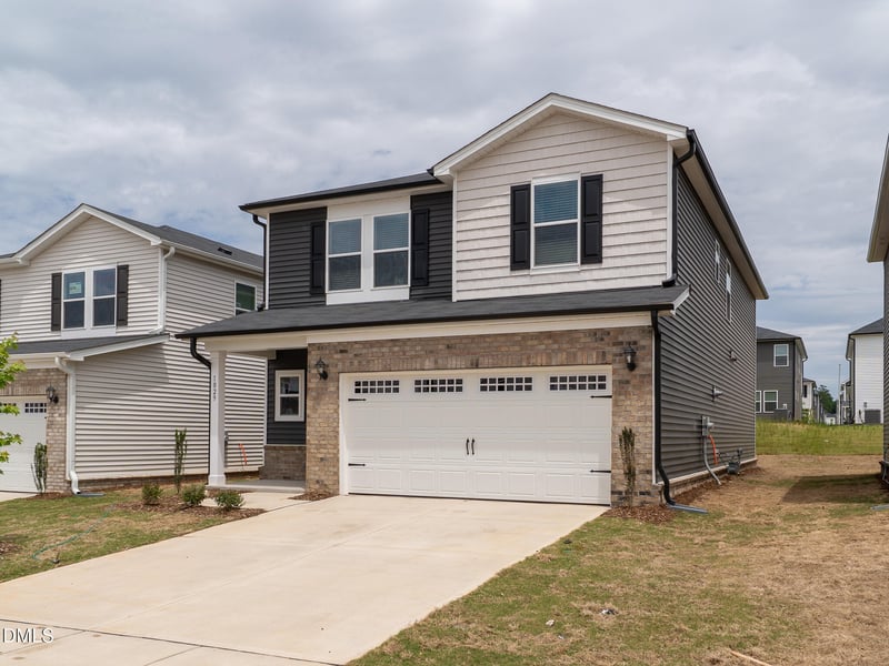 1029 Saint Lawrence Dr, Garner, NC 27529