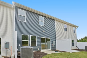 1029 Winding Spring Dr, Mebane, NC 27302