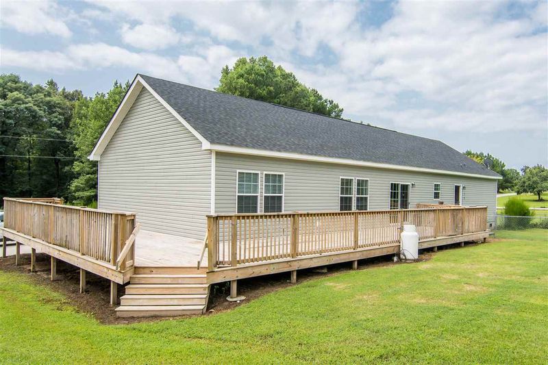 102A George Wilton Dr, Clayton, NC 27520