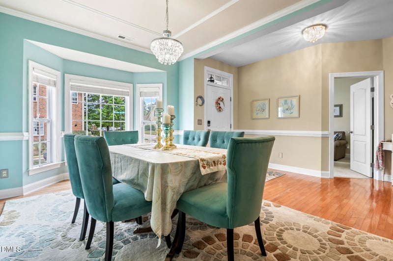 103 Alden Village Ct, Cary, NC 27519