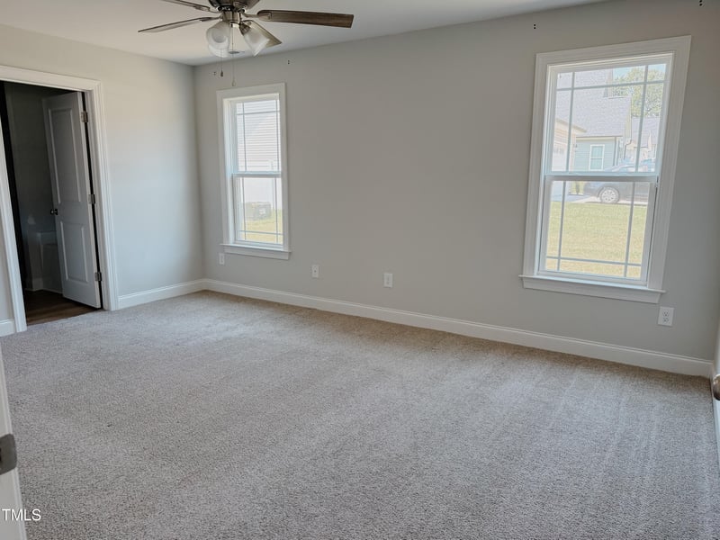 103 Allen St, Four Oaks, NC 27524