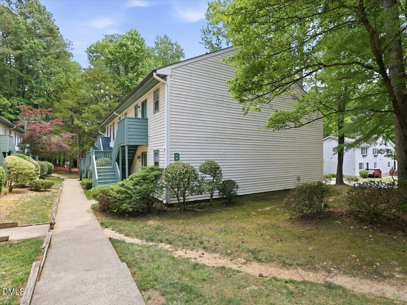 103 Ashley Forest Rd #Bldg B, Chapel Hill, NC 27514