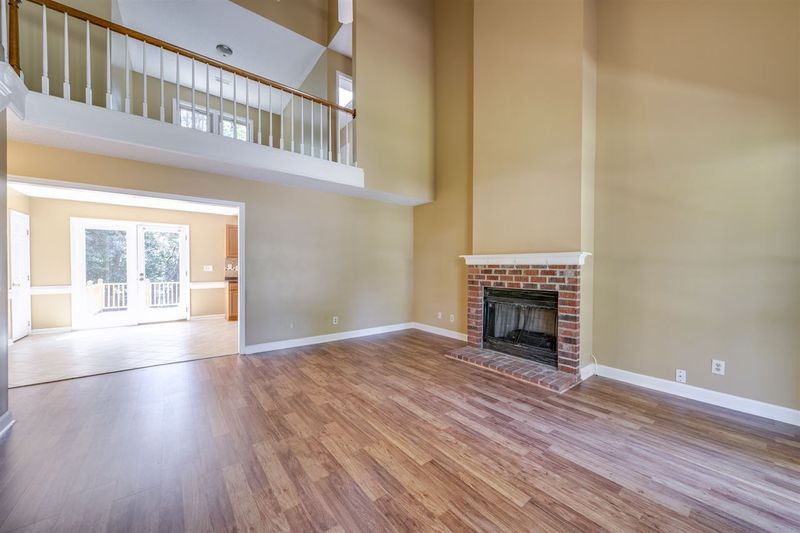 103 Autumn Ridge Dr, Knightdale, NC 27545