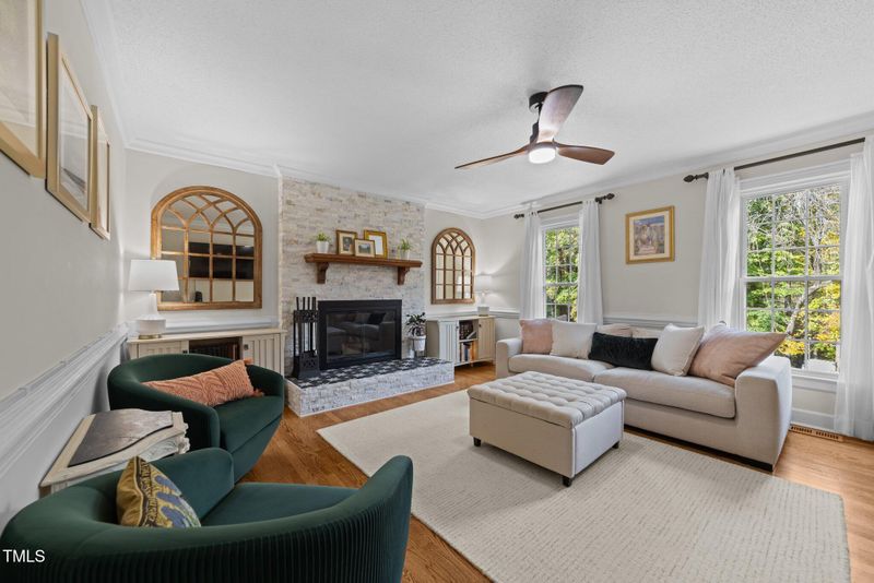 103 Bayoak Dr, Cary, NC 27513
