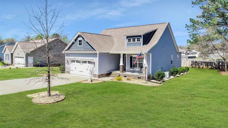 103 Belle Meade Ct, Benson, NC 27504