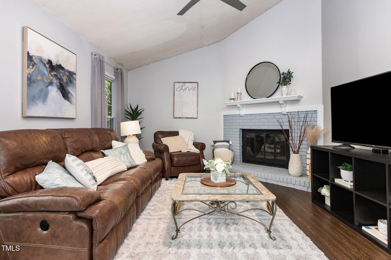 103 Bonnell Ct, Cary, NC 27511