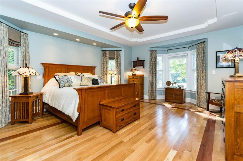 103 Bordeaux Ln, Cary, NC 27511