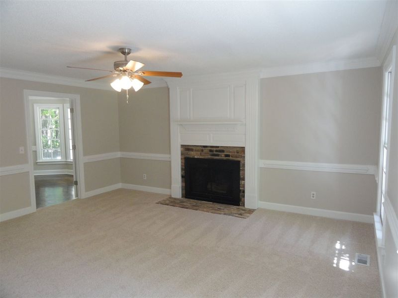 103 Braintree Ct, Cary, NC 27513