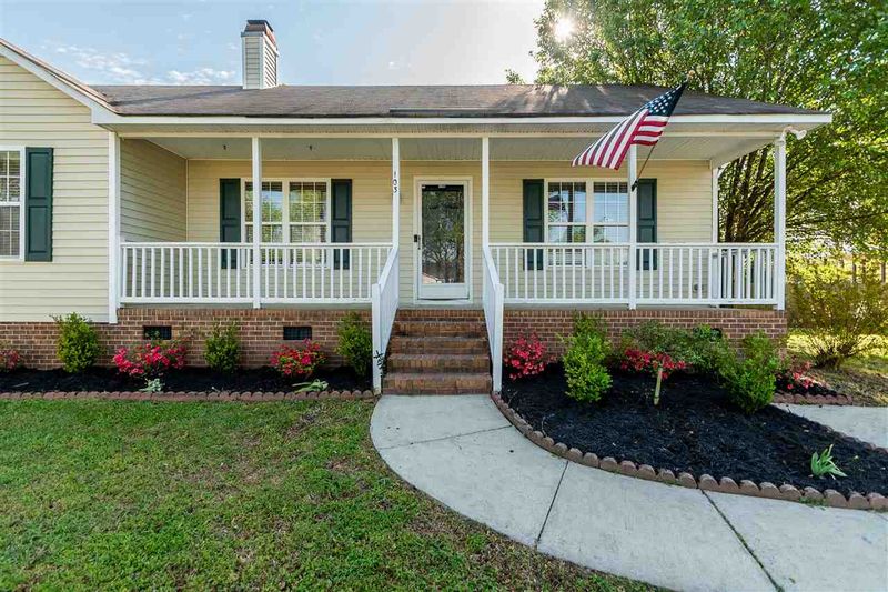 103 Brandon Dr, Clayton, NC 27520