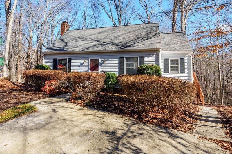 103 Braswell Ct, Chapel Hill, NC 27516