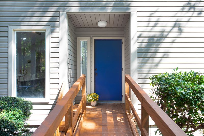 103 Briar Patch Ln, Chapel Hill, NC 27516