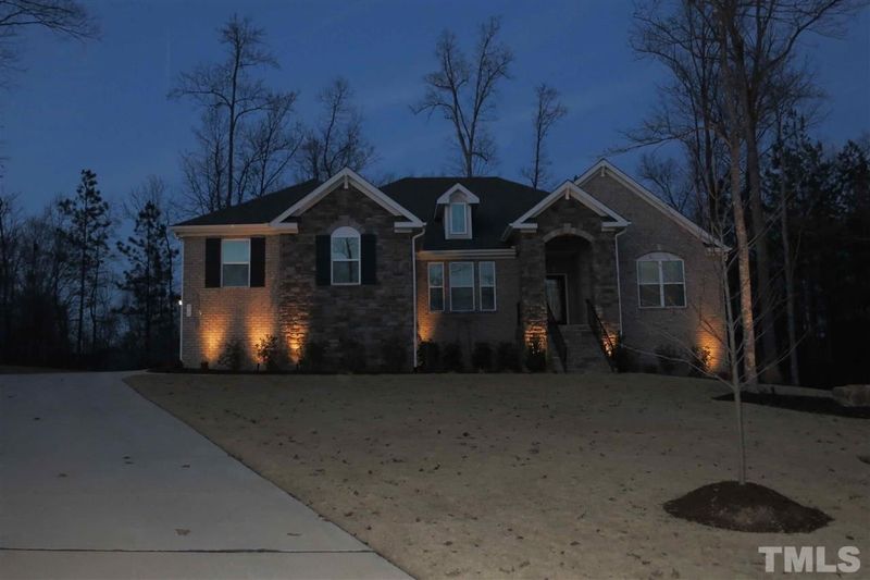 103 Bridgewater Ct, Chapel Hill, NC 27517