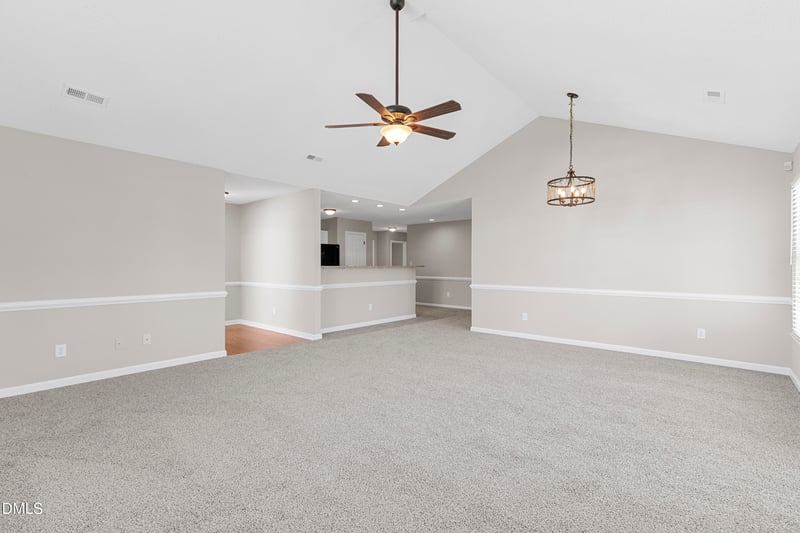 103 Chadbury Dr, Dunn, NC 28334